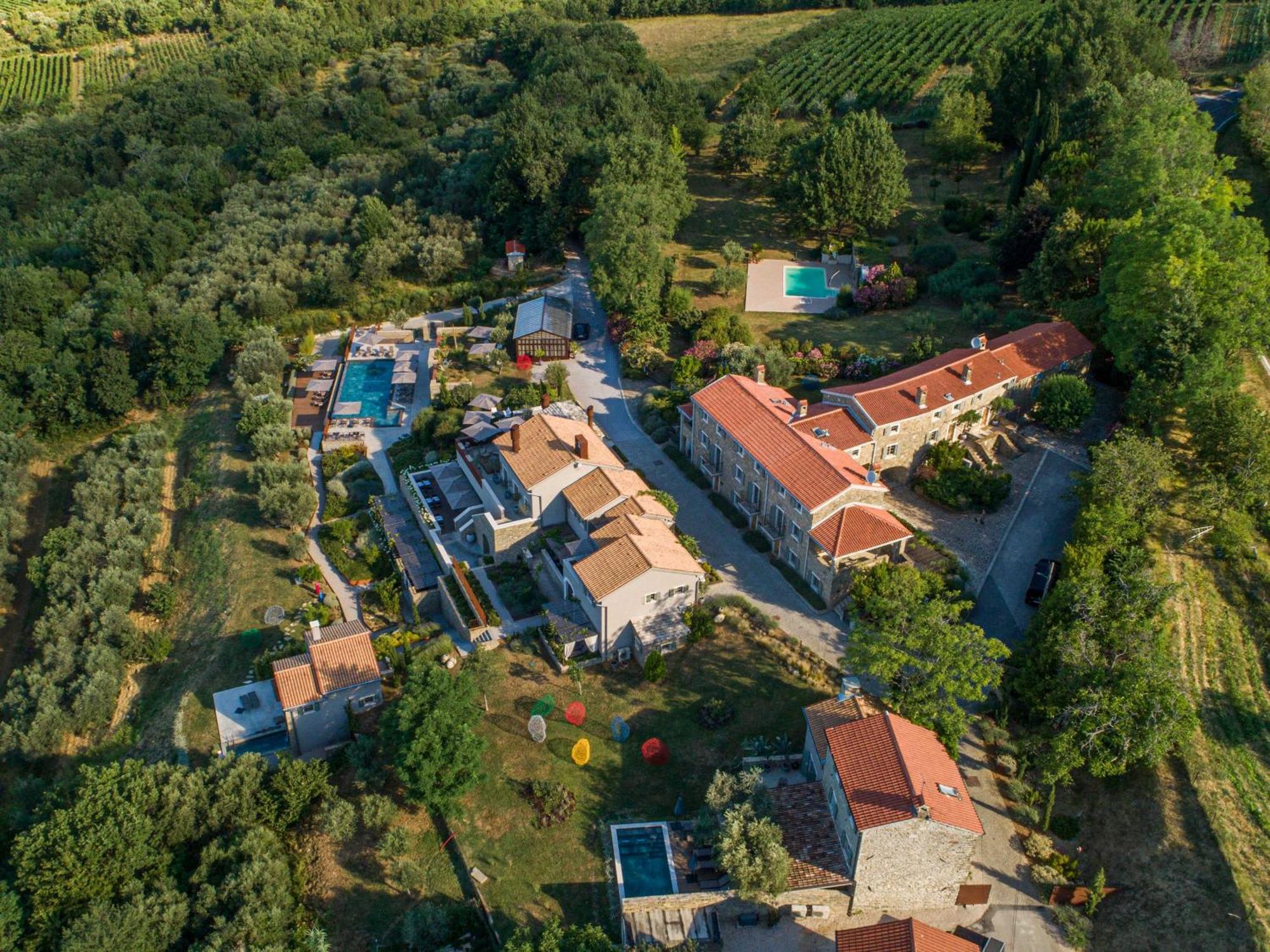 San Canzian Hotel & Residences - Small Luxury Hotels Of The World Buje Kültér fotó