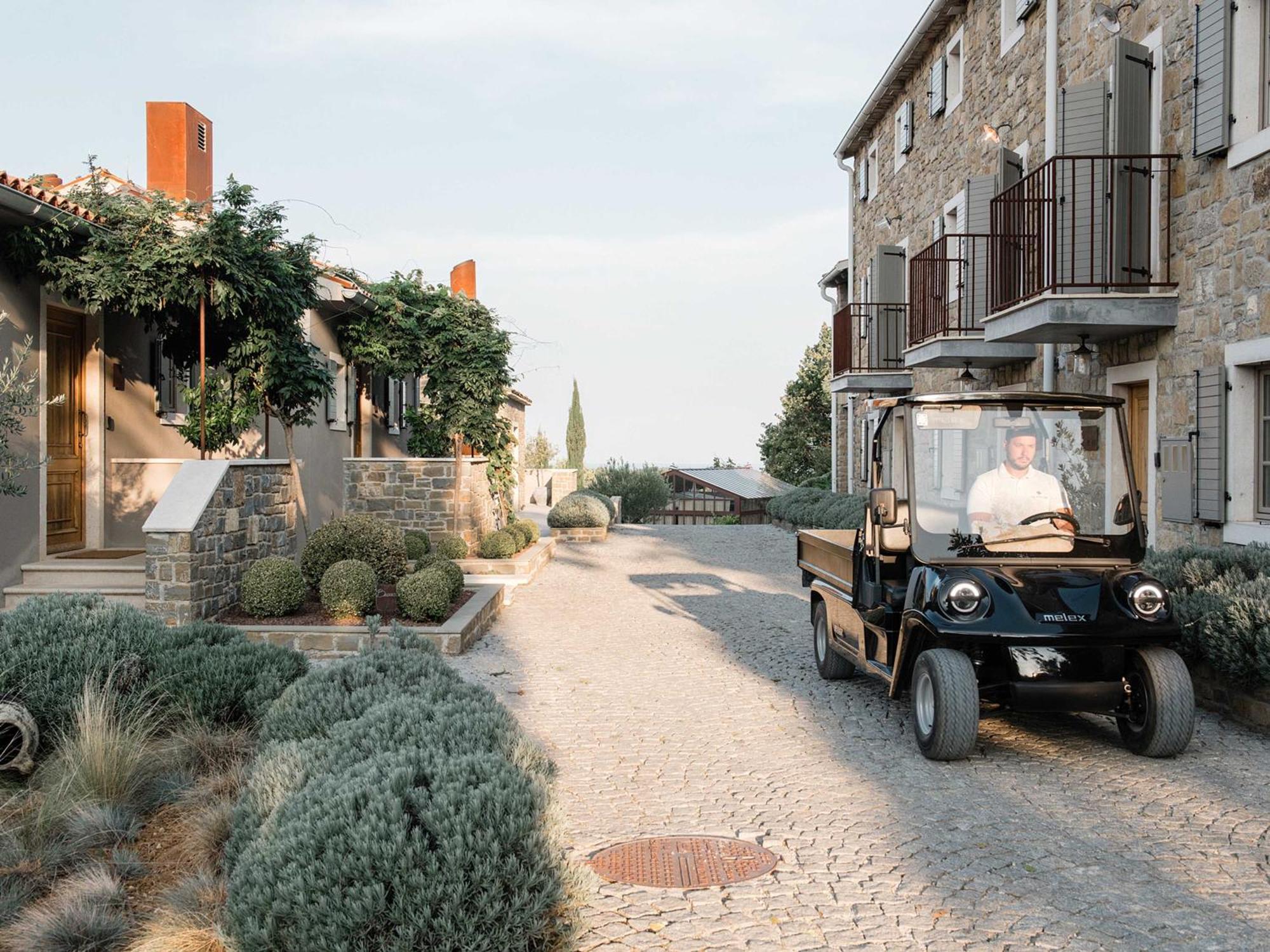 San Canzian Hotel & Residences - Small Luxury Hotels Of The World Buje Kültér fotó